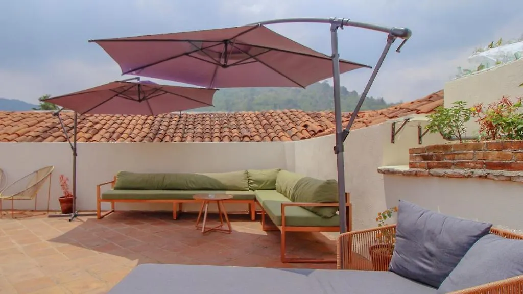 Flore Hostel Antigua