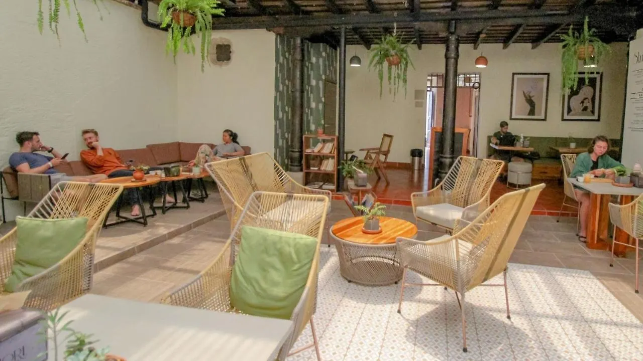 Flore Hostel Antigua 0*,